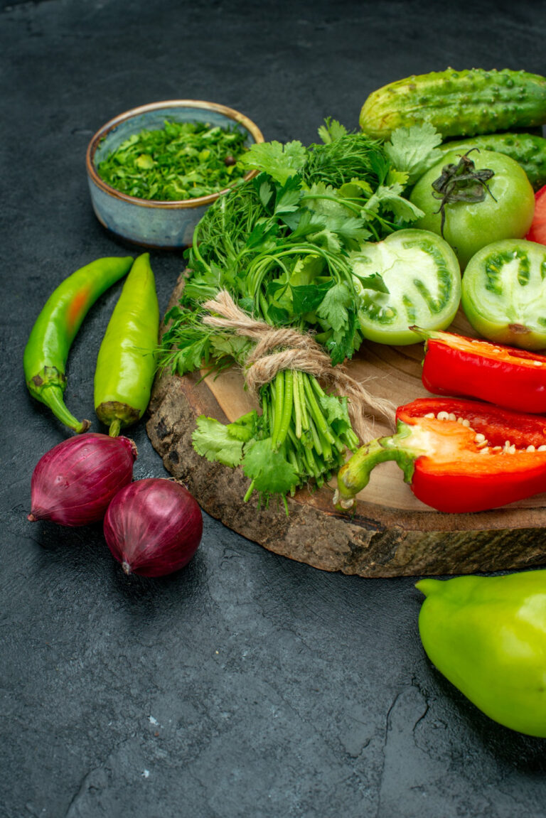 Fresh vegetables export from India including onions, tomatoes, chili peppers, coriander and farm-fresh produce
